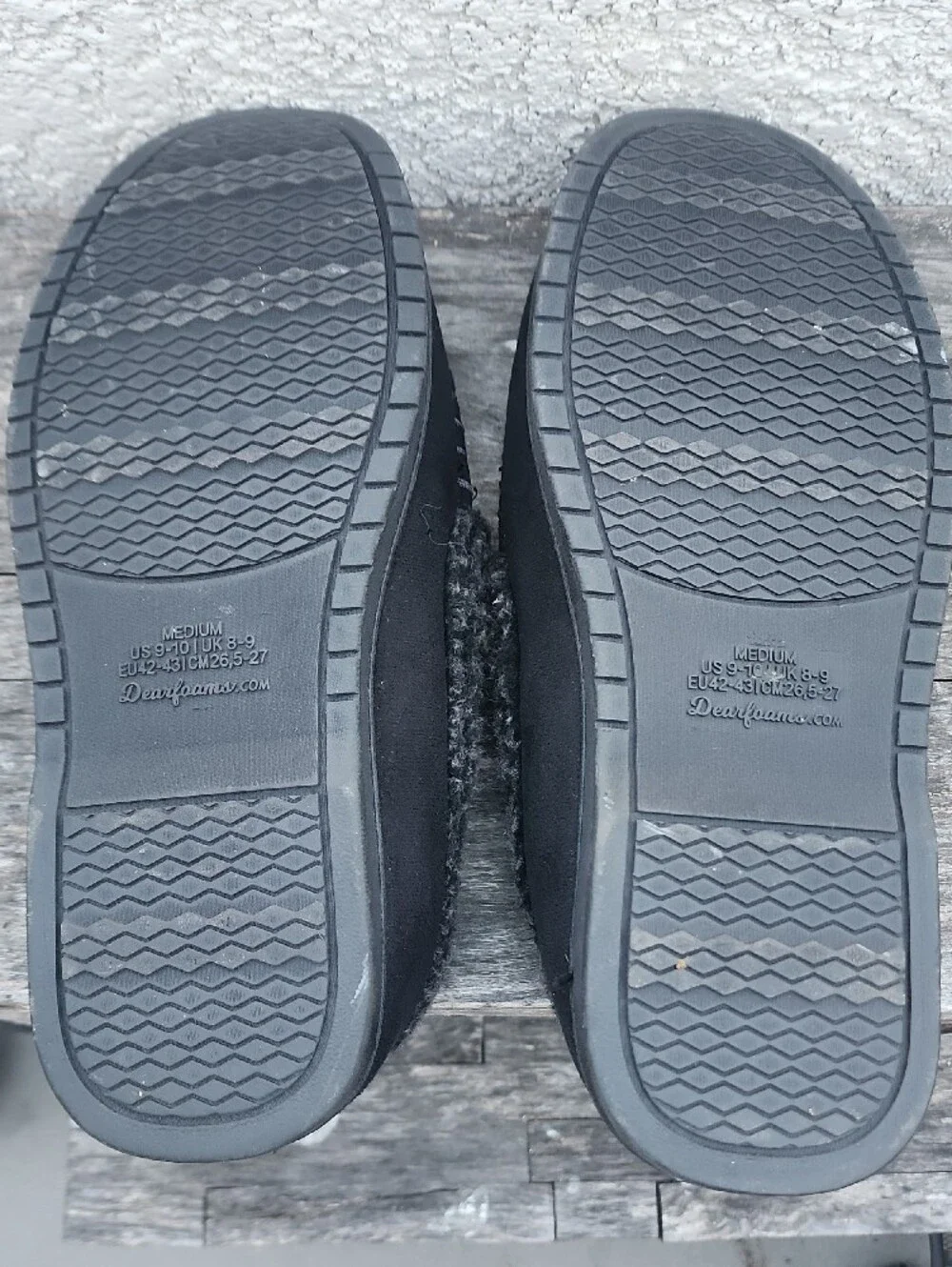 dearfoams Men's Black Slip-On Moccasins with Plush Cuff Size 9